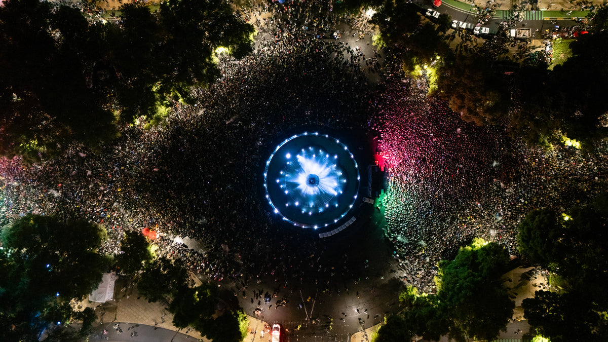 Fotografía aérea de la Fuente de la Diana Cazadora durante el partido México - Ecuador